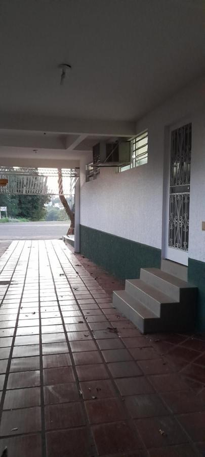 Apartamento espaçoso com estacionamento incluído Foz do Iguaçu Exterior foto