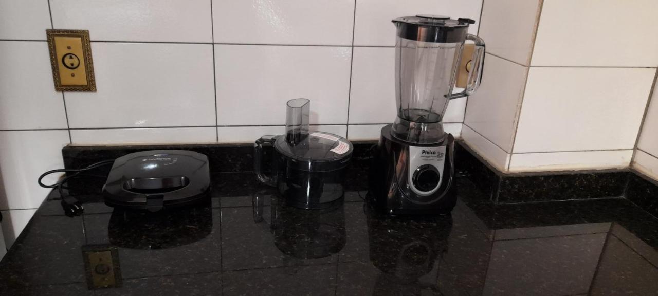 Apartamento espaçoso com estacionamento incluído Foz do Iguaçu Exterior foto