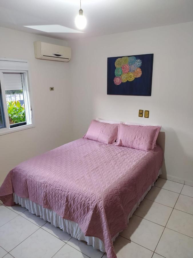 Apartamento espaçoso com estacionamento incluído Foz do Iguaçu Exterior foto